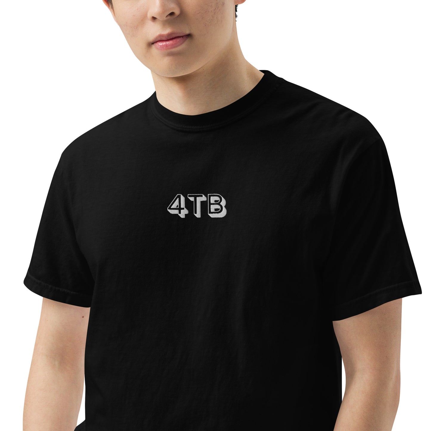 Men’s garment-dyed heavyweight t-shirt